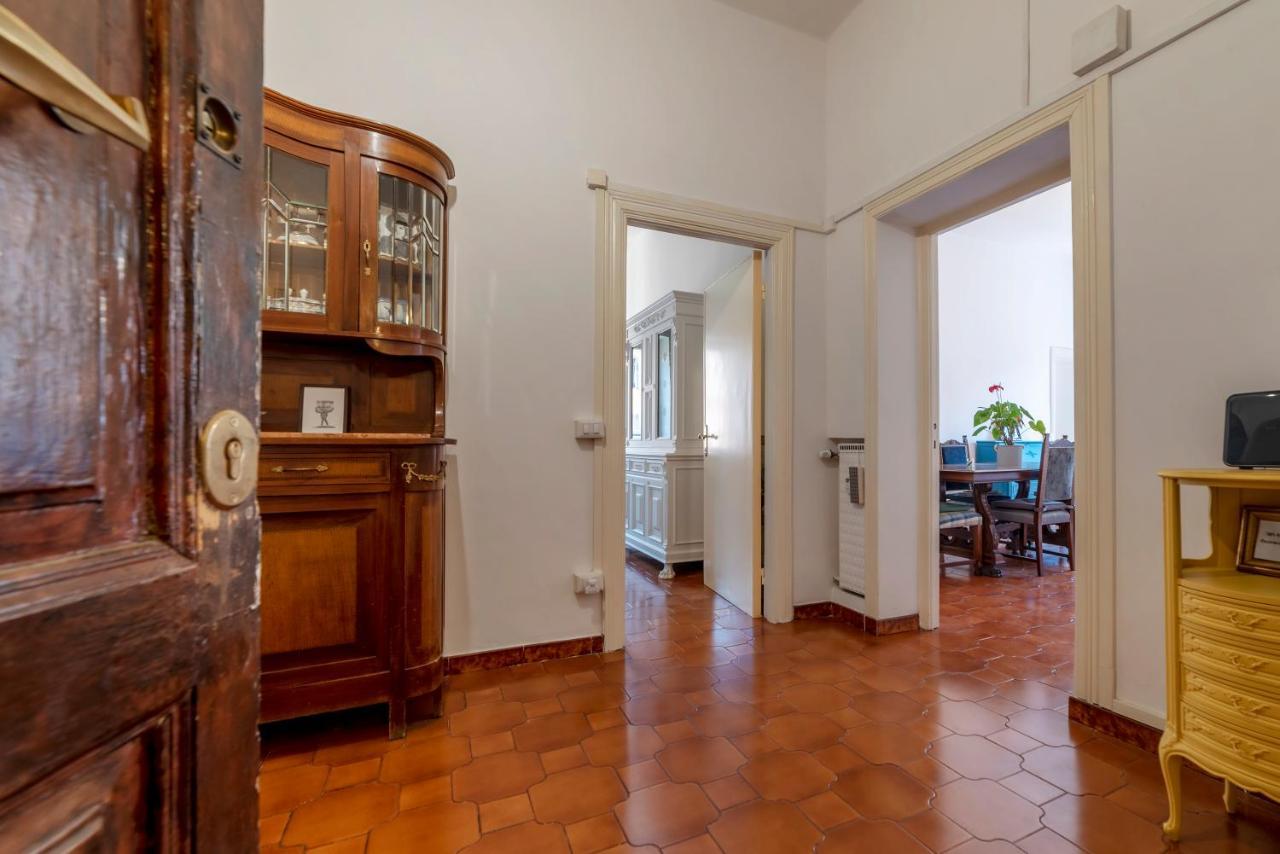 Santa Maria Maggiore Roomy And Bright Flat Rom Exteriör bild